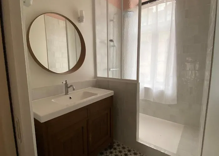 Hébergement de vacances Du Vélo Rouge *